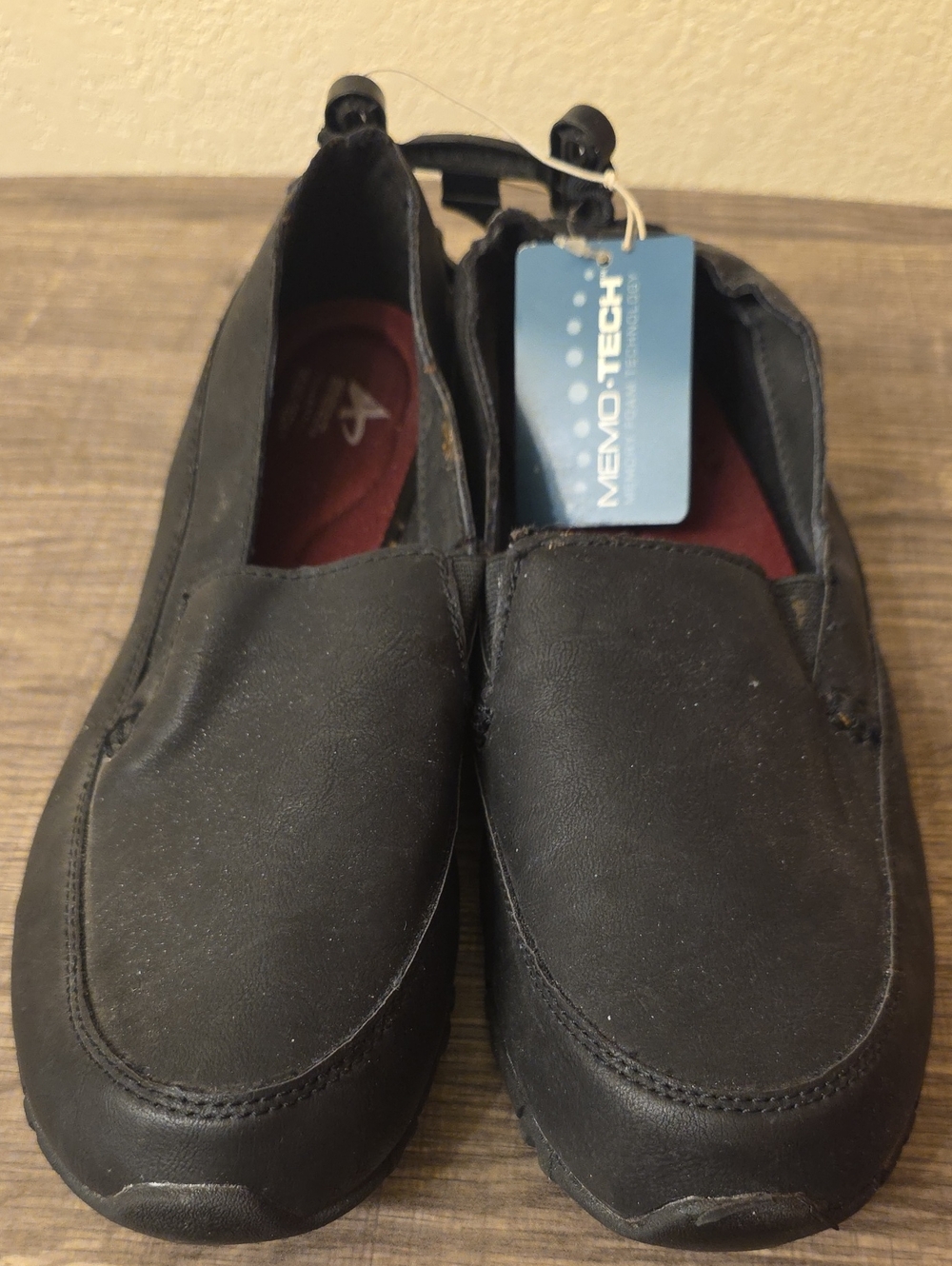 Athletech Black Women's Slip-On Moccasins Size 10